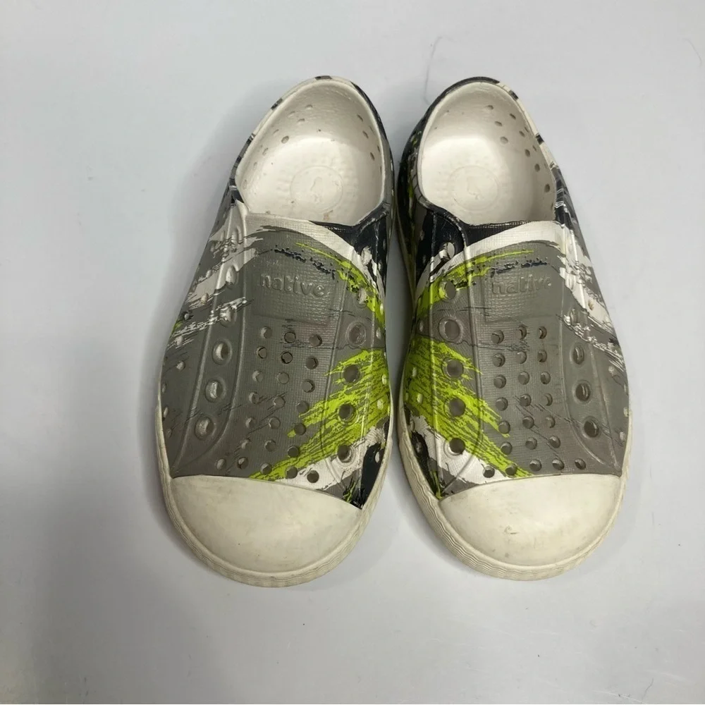 Native‎ Jefferson Shoes multicolored size 7C